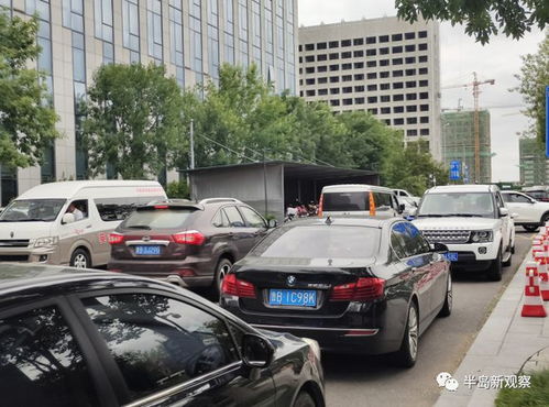 停車緊張,即墨市民服務(wù)中心地下停車場(chǎng)緣何不開(kāi)放成擺設(shè)？